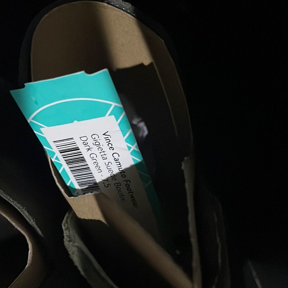 NWT Vince Camuto Gigietta Suede bootie - Picture 6 of 6